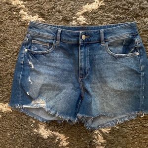 DL1961 boyfriend short